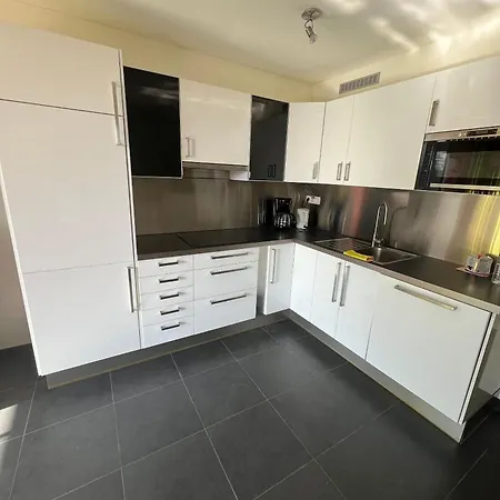 Modern Near Aachen Dreilndereck Apartamento Kelmis